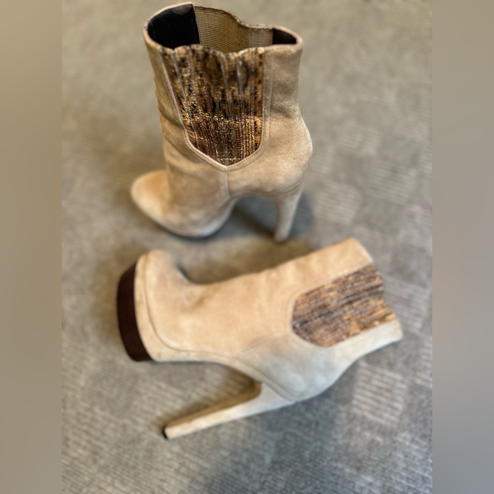 High heel booties